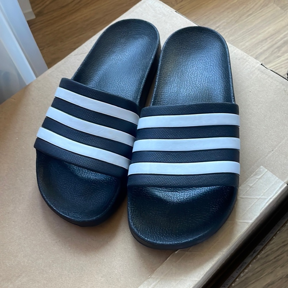 Adidas flat sandal
